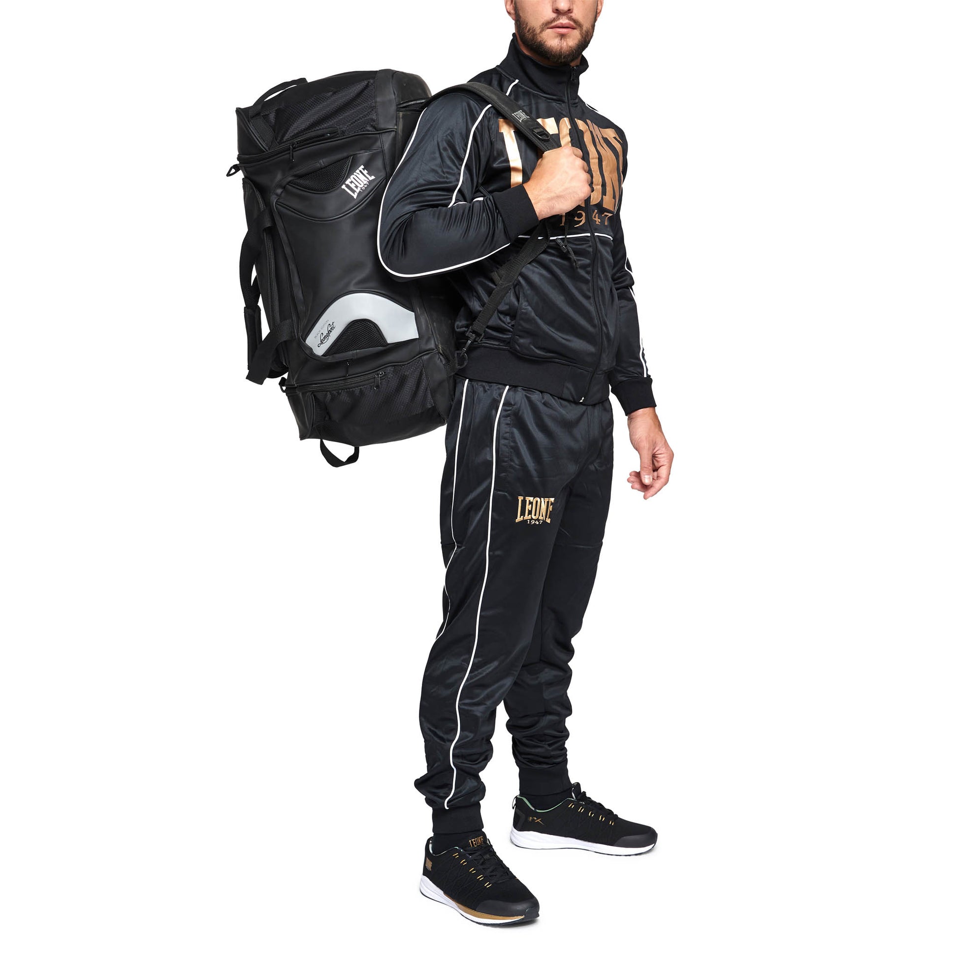 PREMIUM TRACKSUIT
AB300