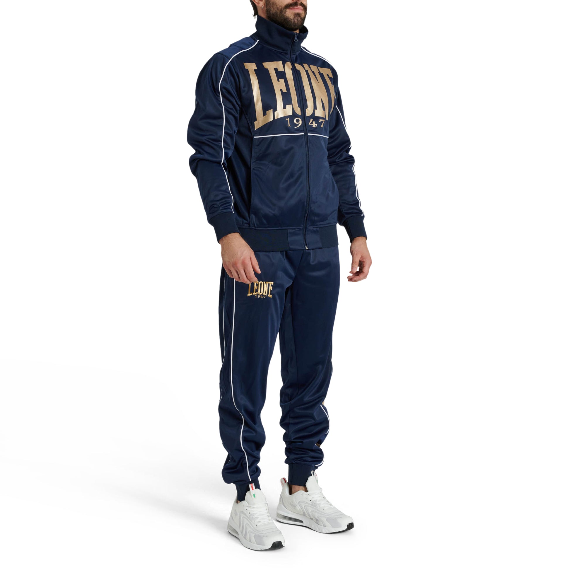 PREMIUM TRACKSUIT
AB300
