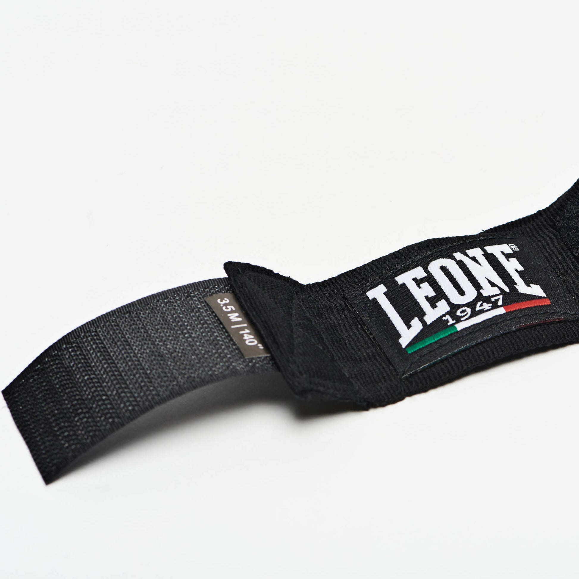 HAND WRAPS
AB705