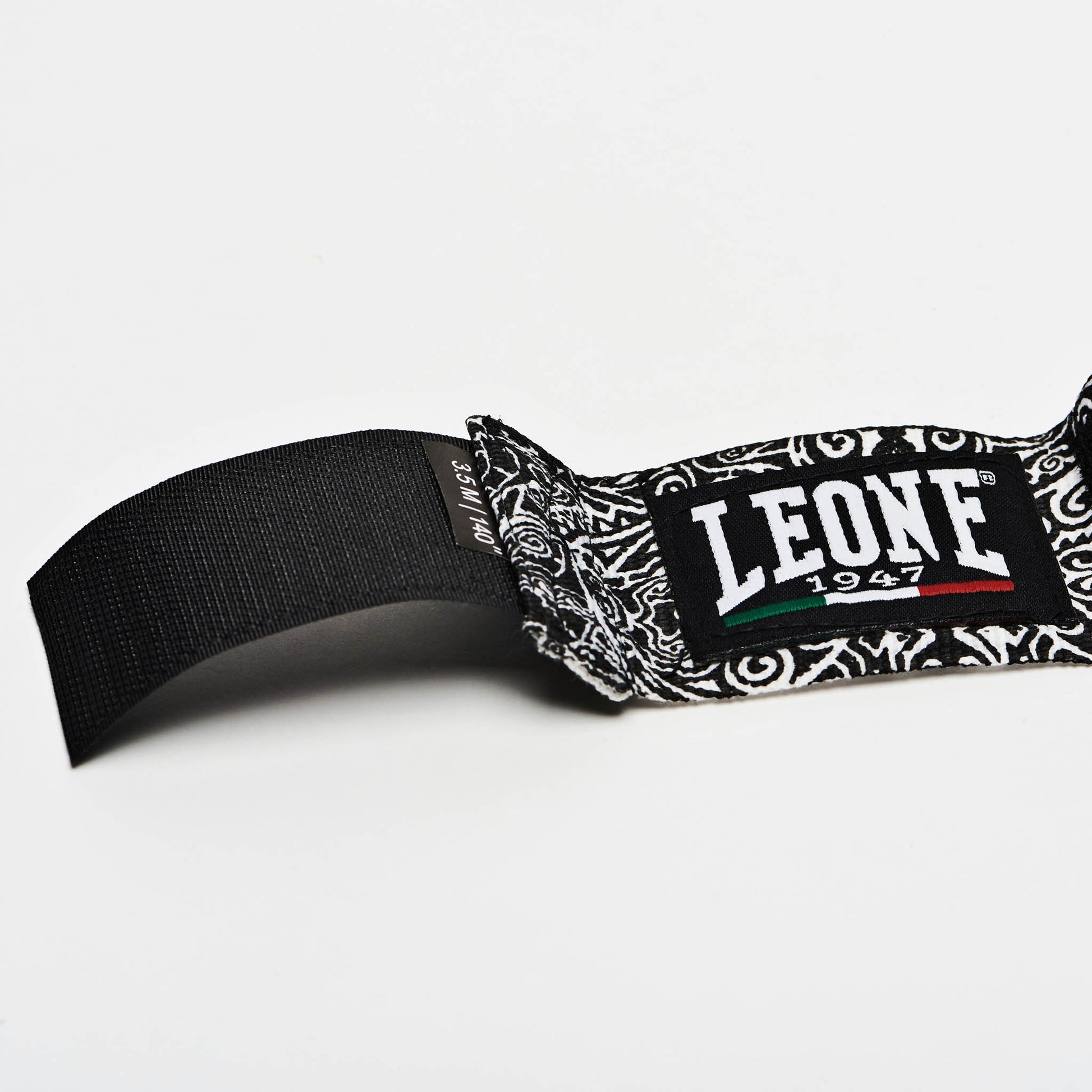HAND WRAPS
AB705