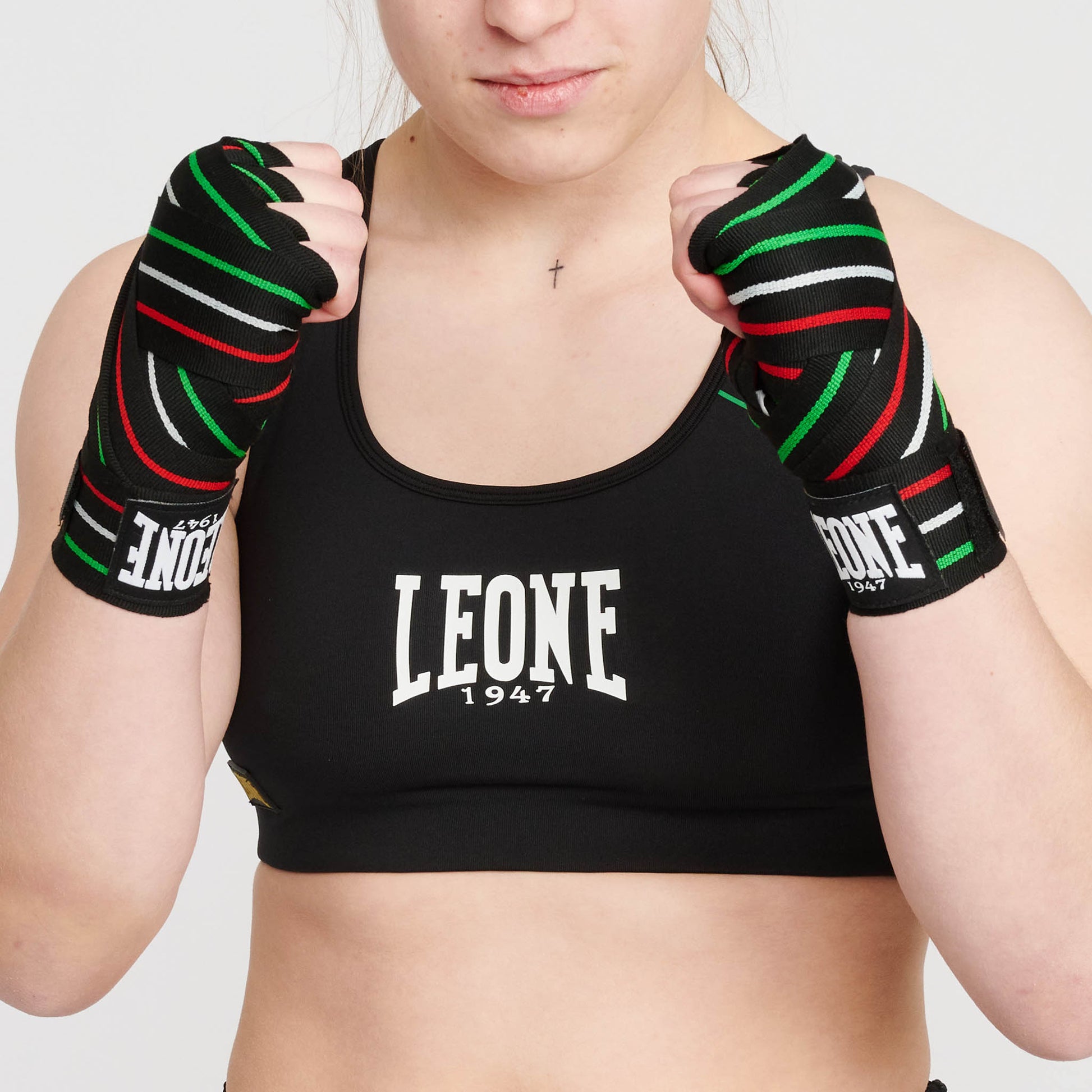 HAND WRAPS
AB705