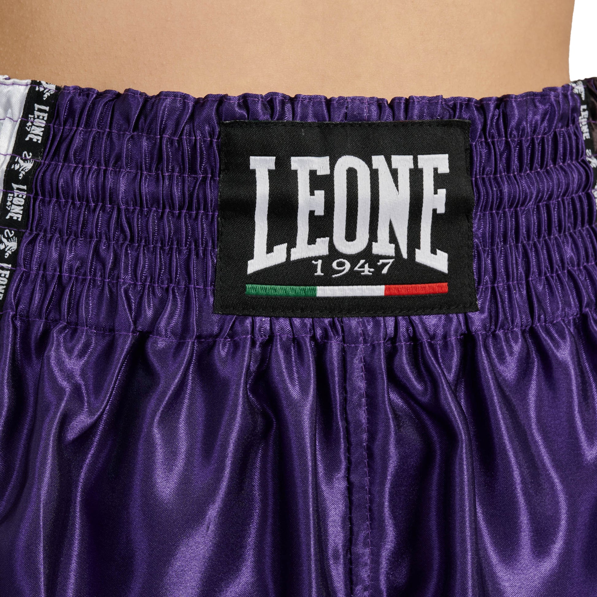 TRAINING THAI SHORTS
AB760