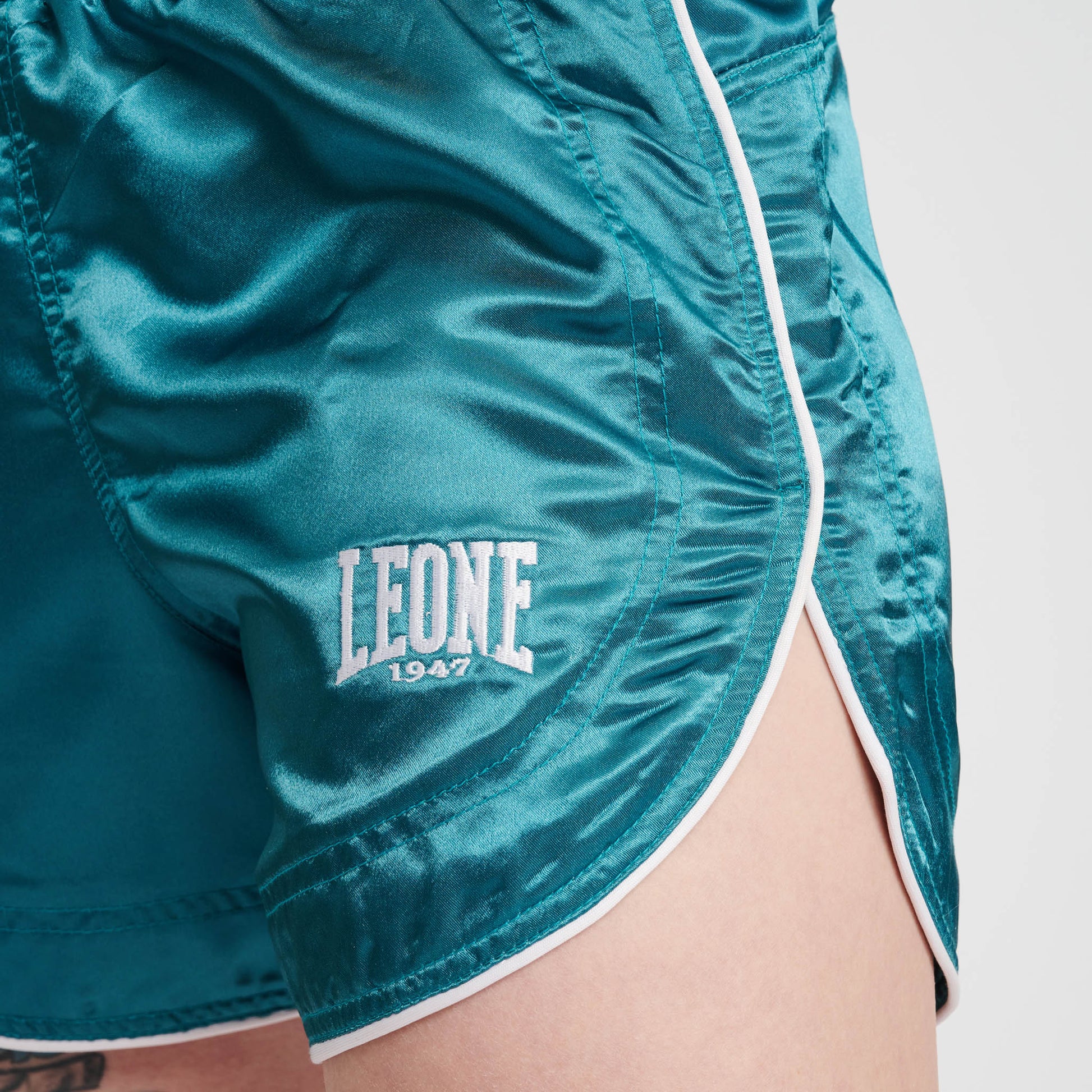 BASIC W THAI SHORTS
AB801