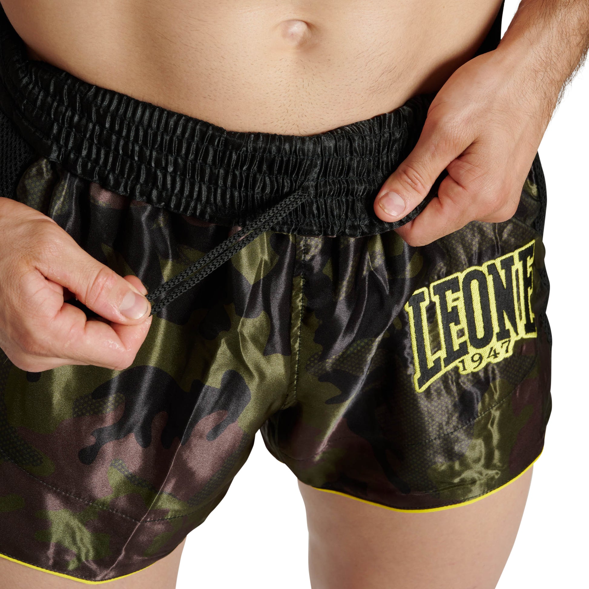 CAMO FIGHT SHORTS
AB880