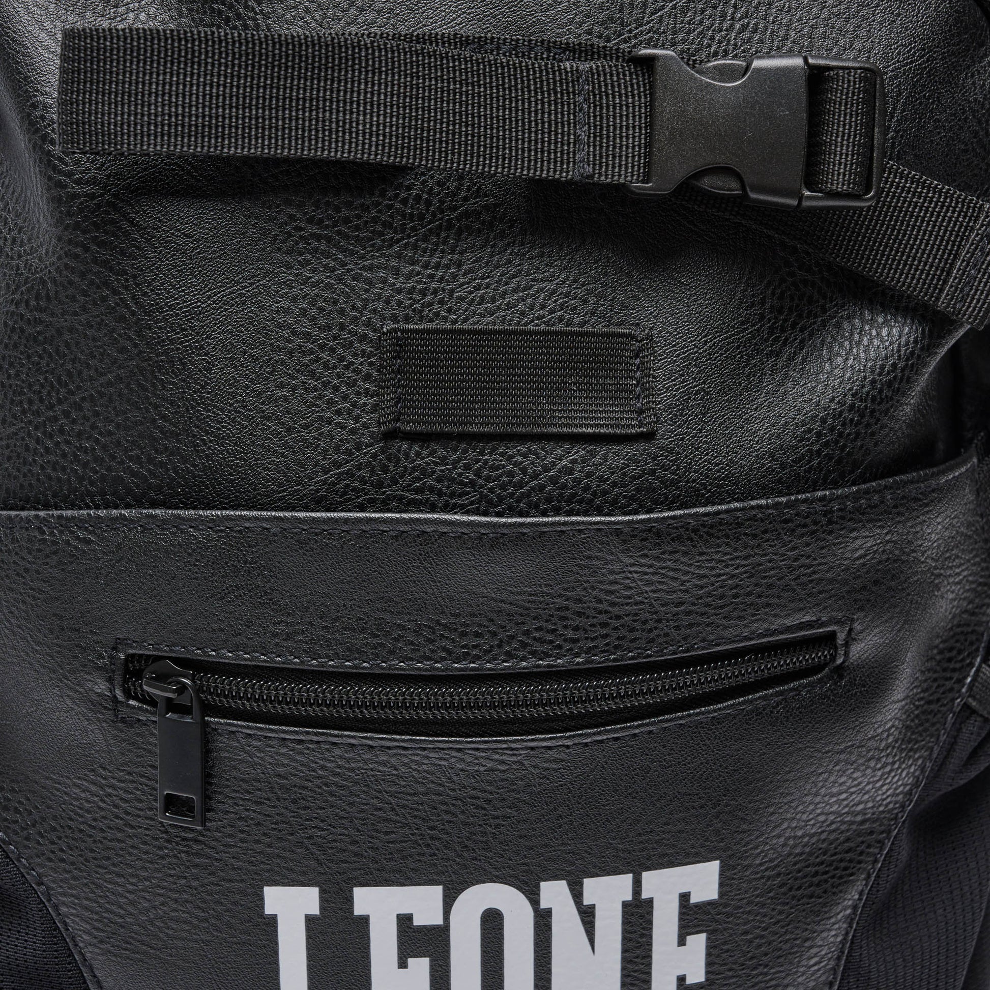 FLAG BACKPACK AC954