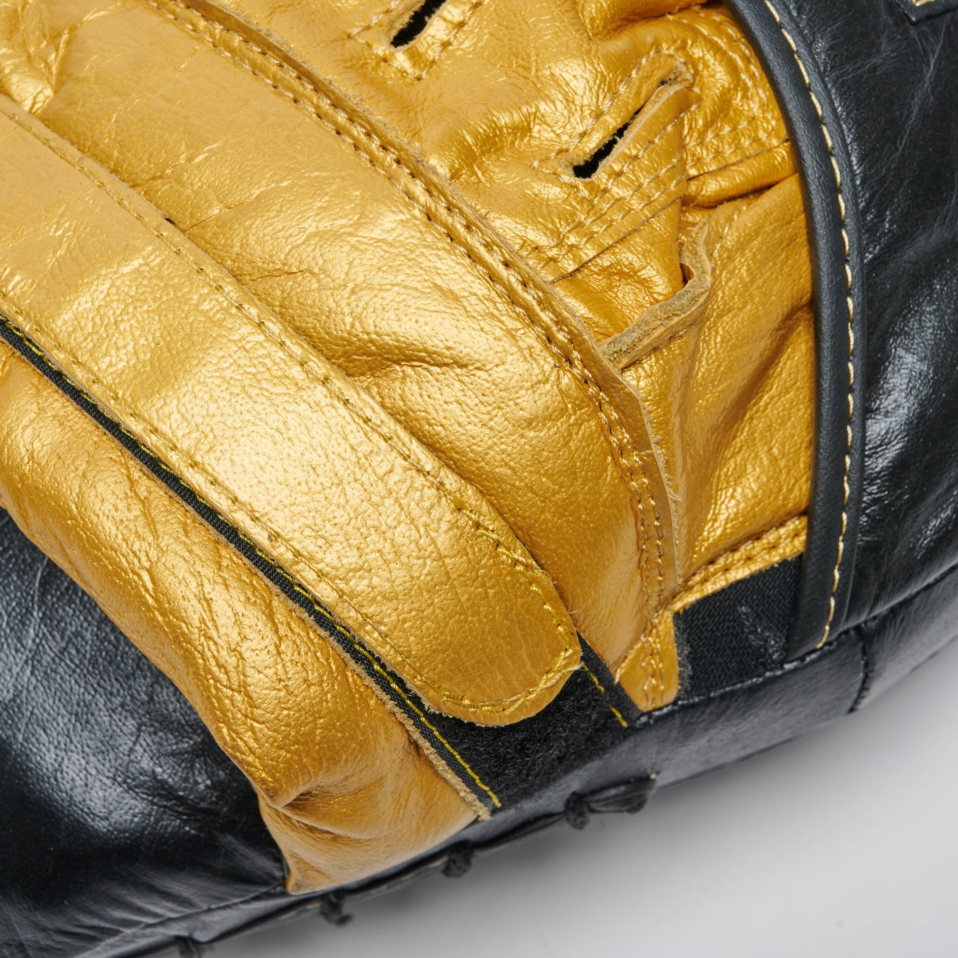 POWER LINE PUNCH MITTS
GM410