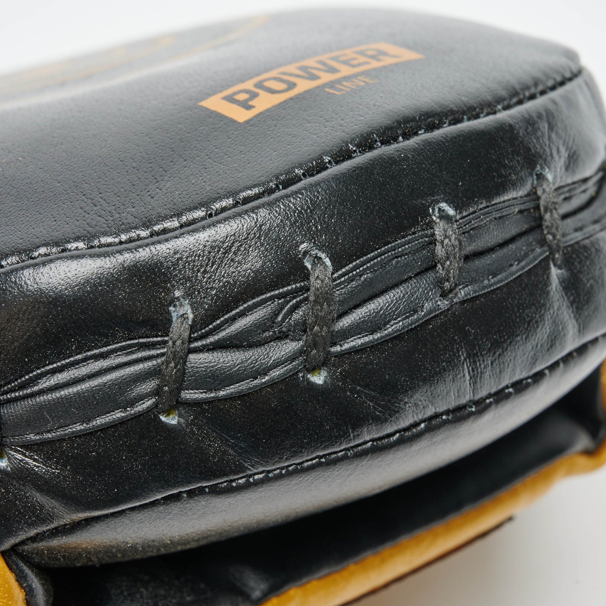 POWER LINE PUNCH MITTS
GM411