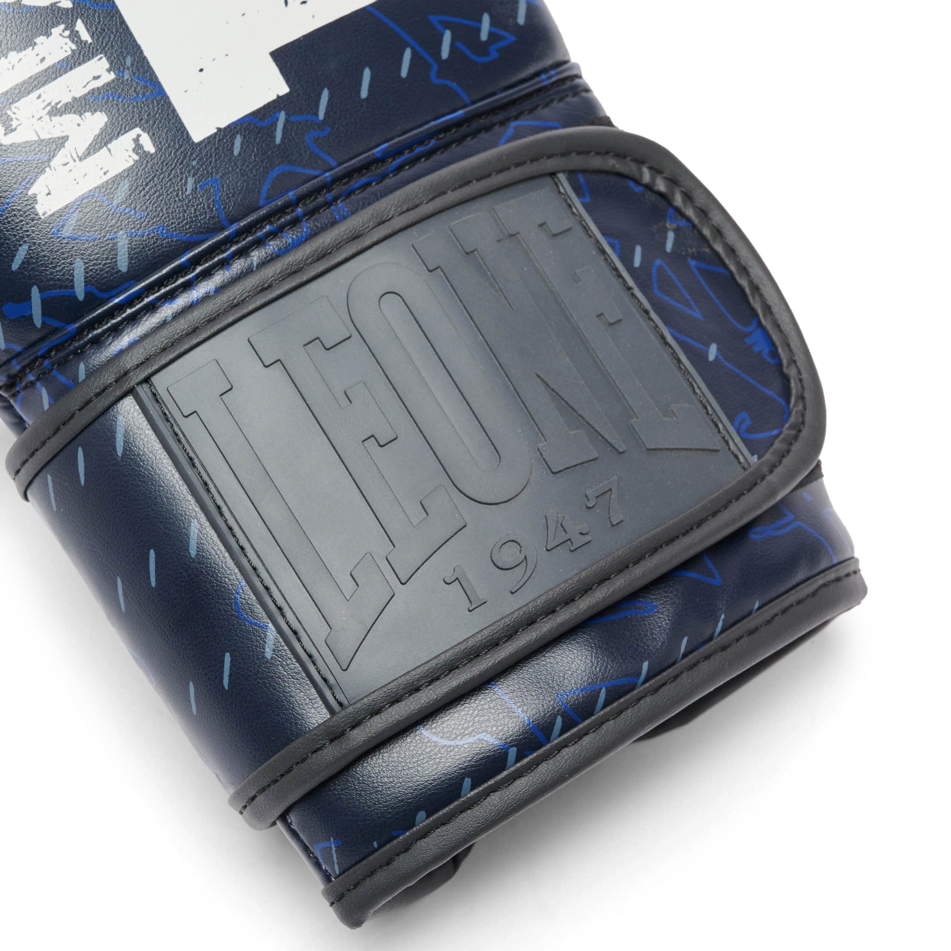 PRIMAL INSTINCT BOXING GLOVES
GN004