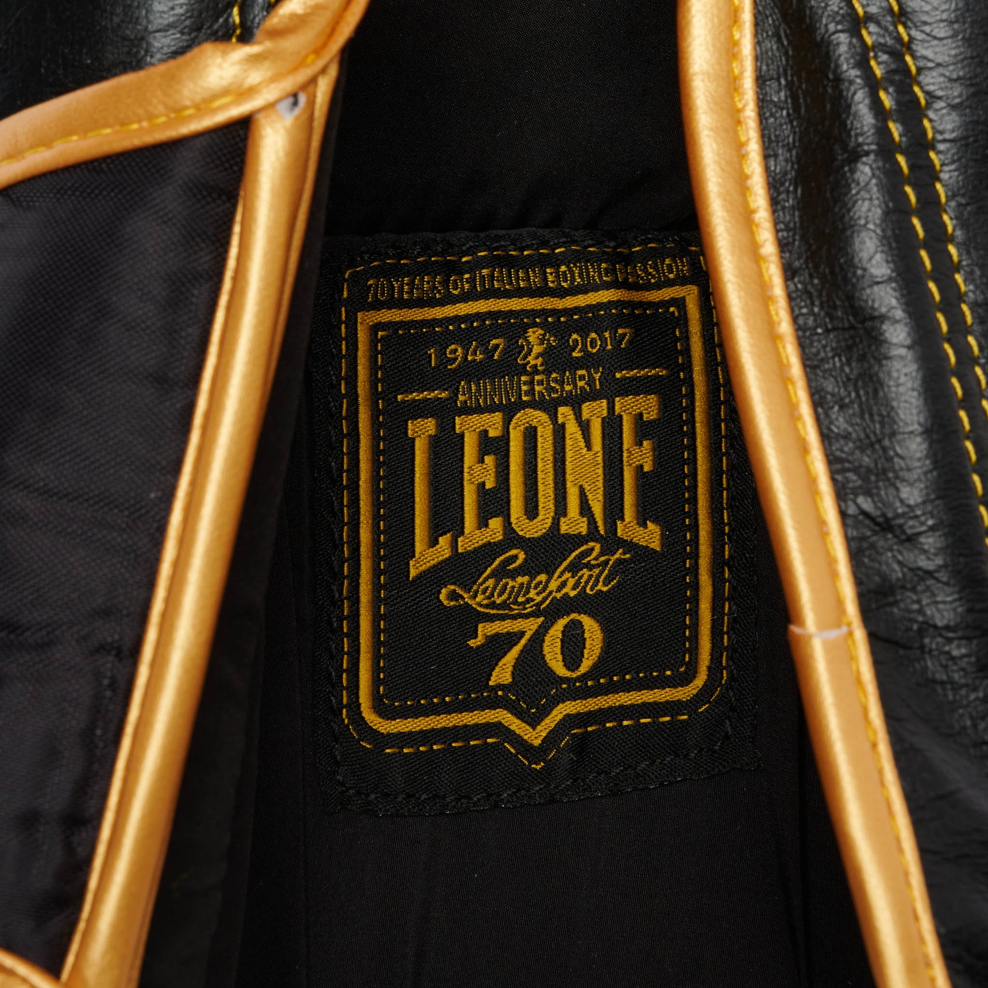 ITALY'47 BOXING GLOVES
GN039