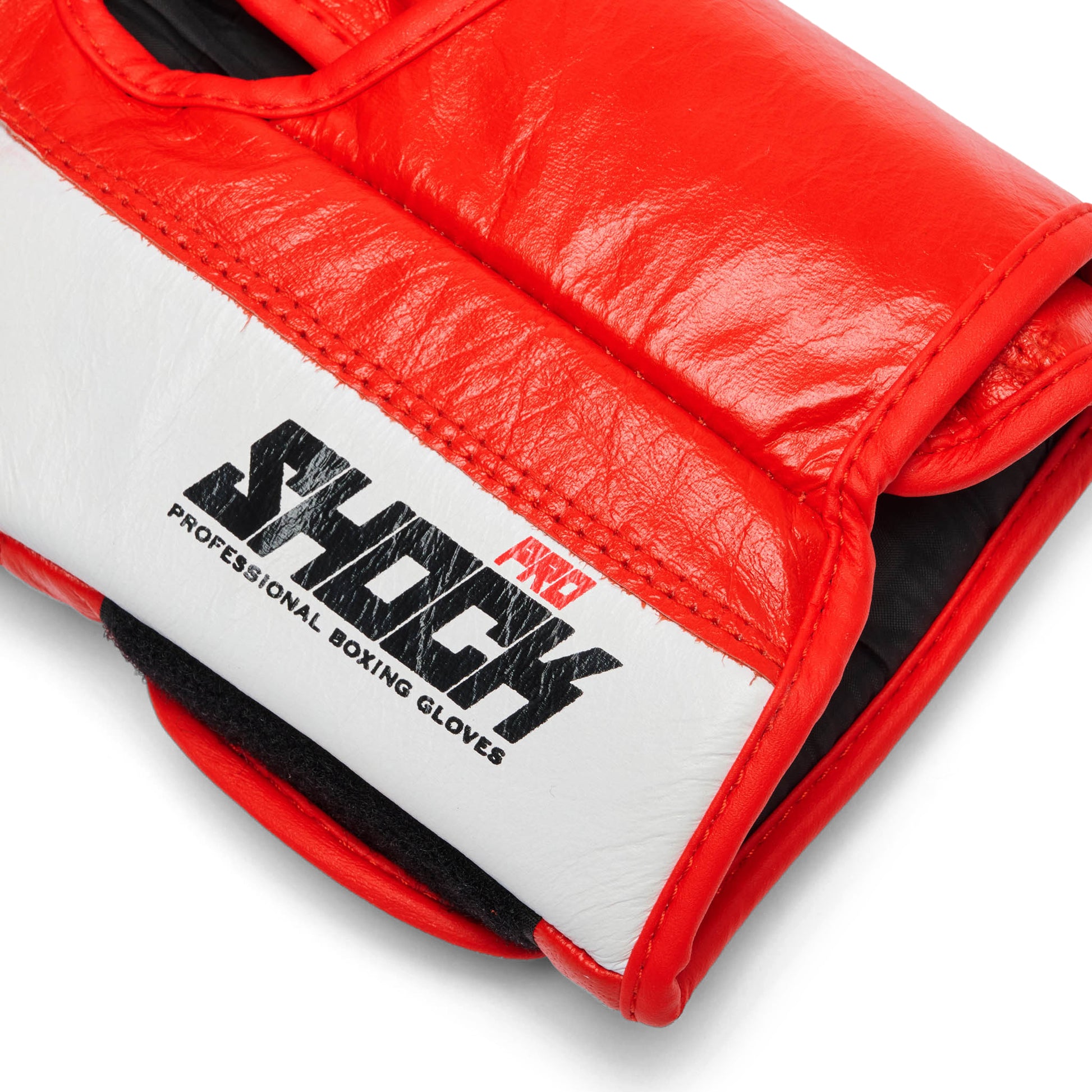 SHOCK PRO BOXING GLOVES
GN057