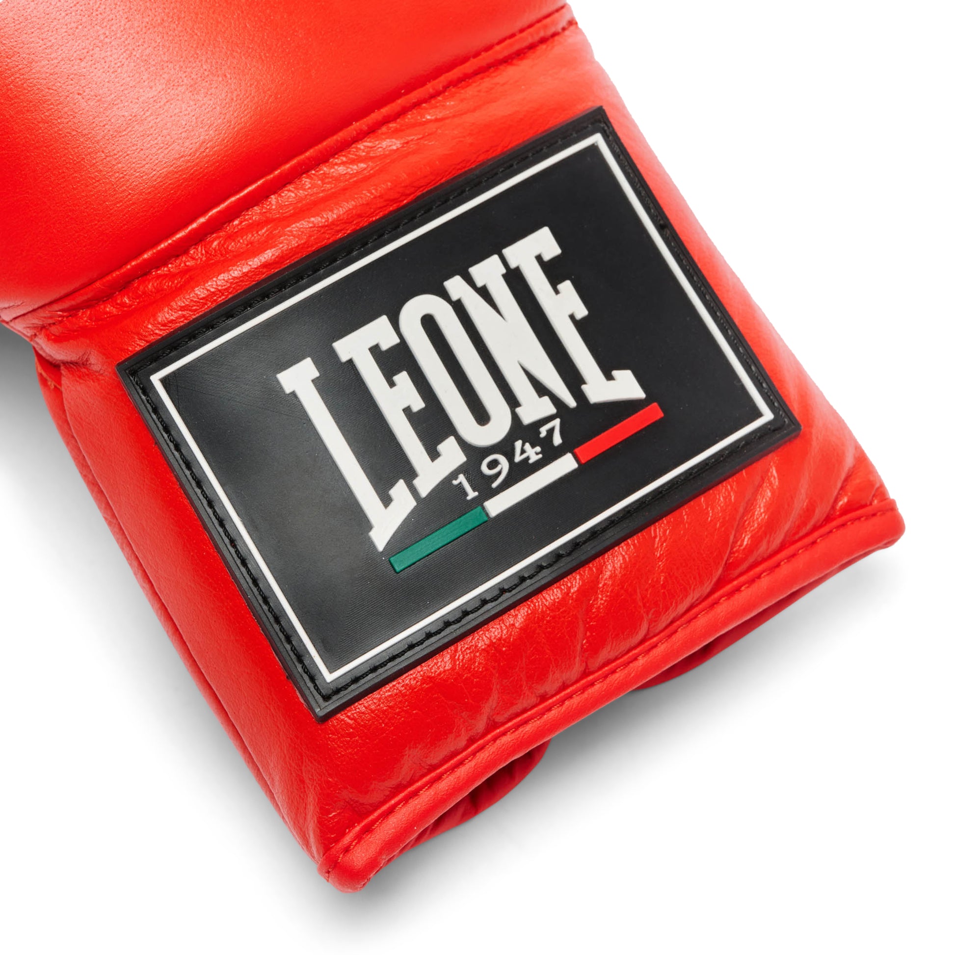 SHOCK PRO BOXING GLOVES
GN057L