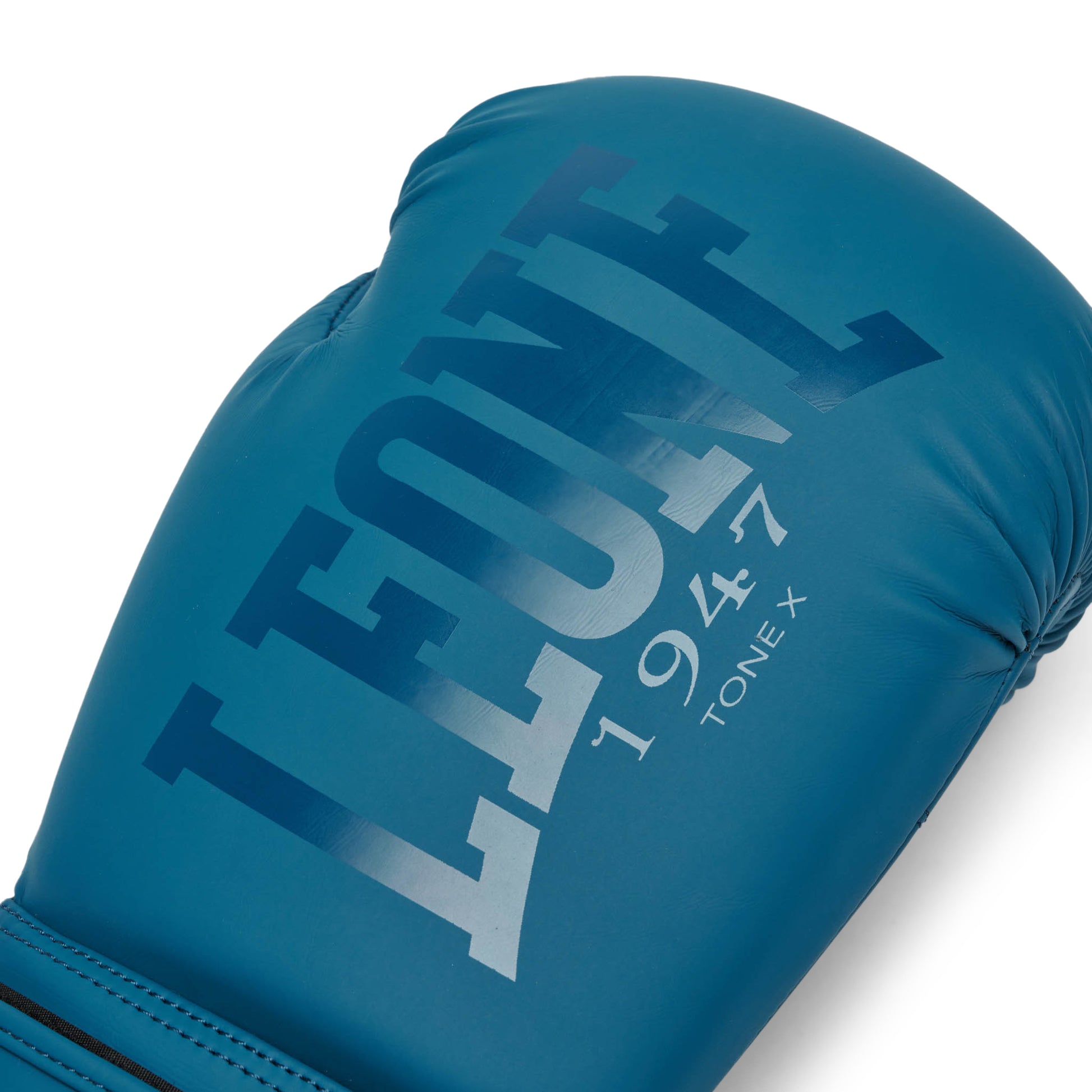 TONE X BOXING GLOVES
GN058
