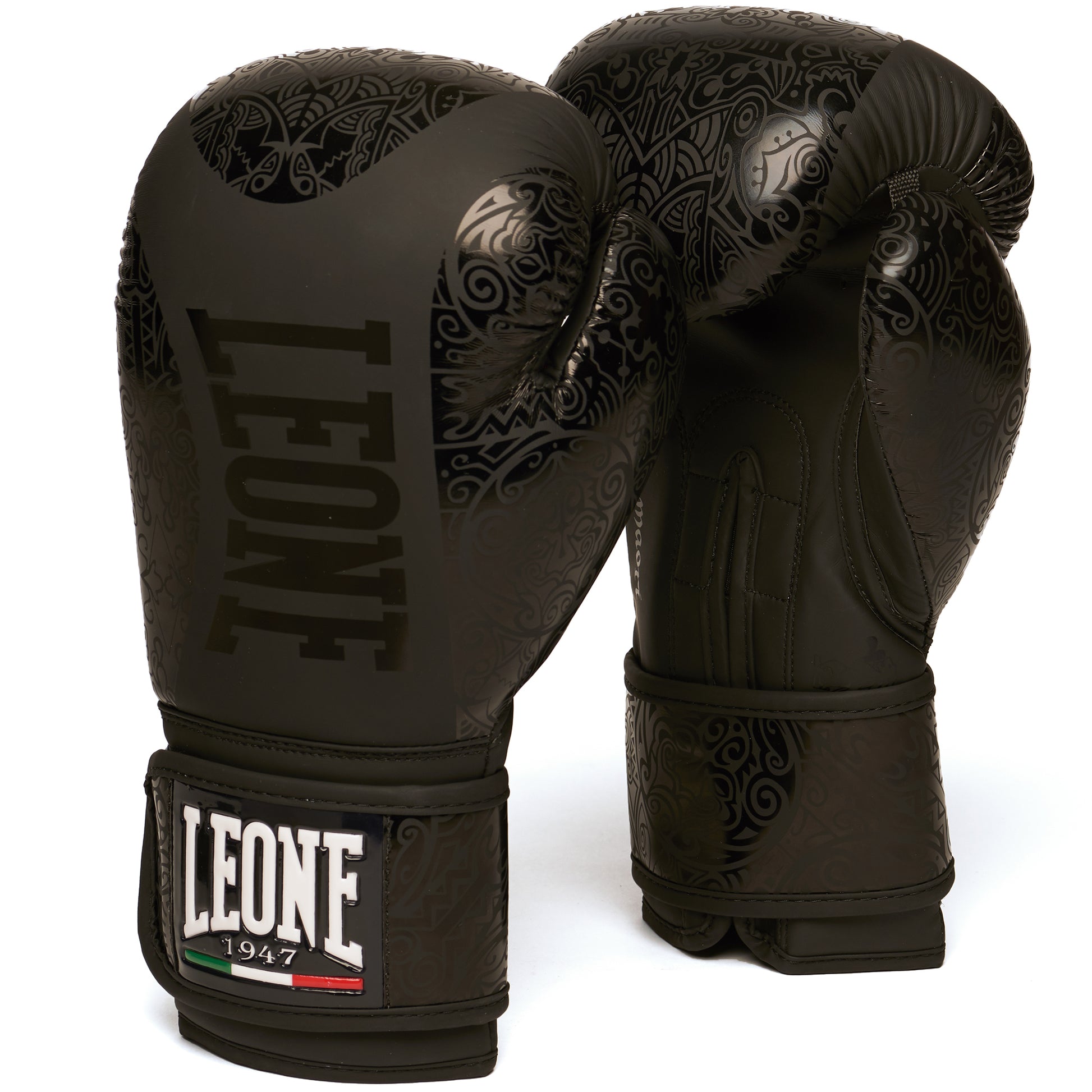 Maori Boxing Gloves
GN070