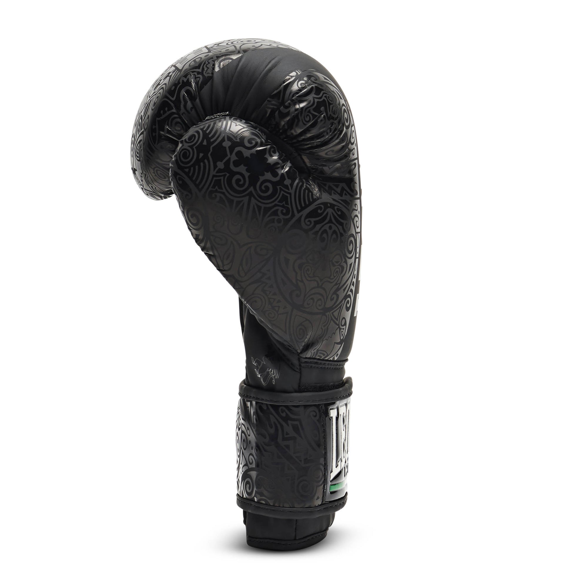 Maori Boxing Gloves
GN070