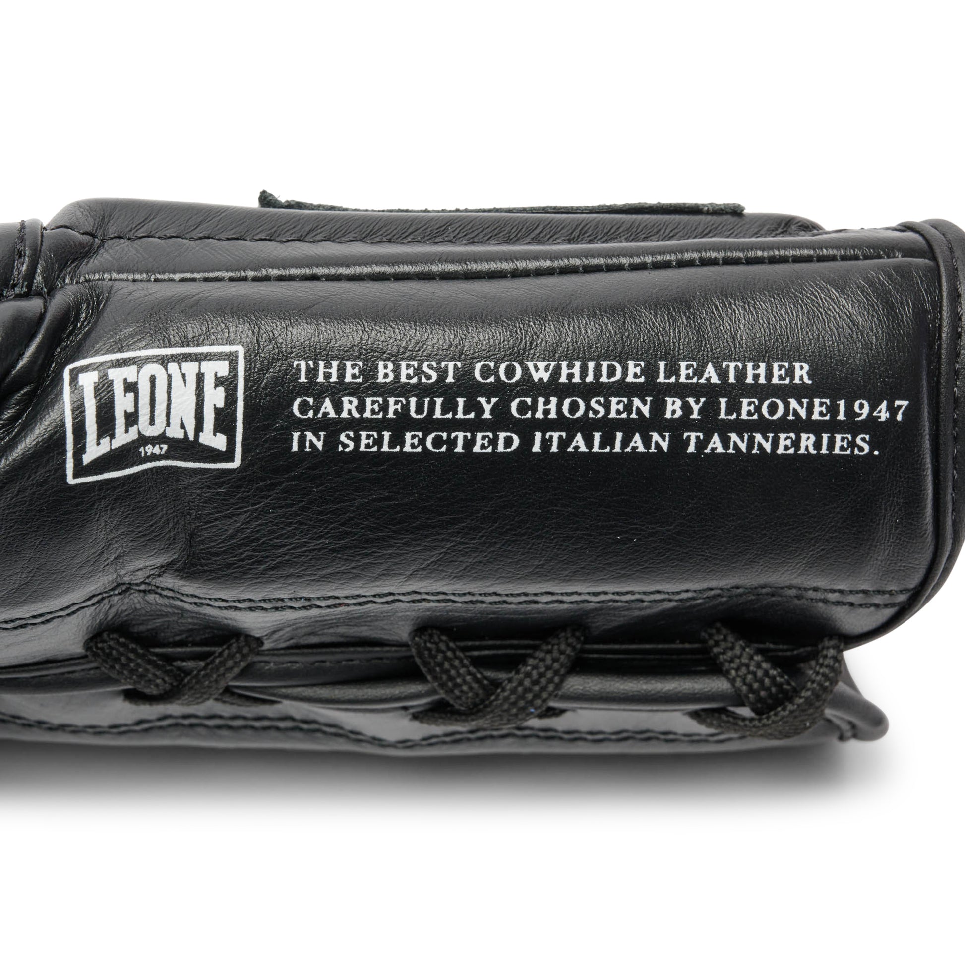 THE GREATEST BOXING GLOVES
GN111L