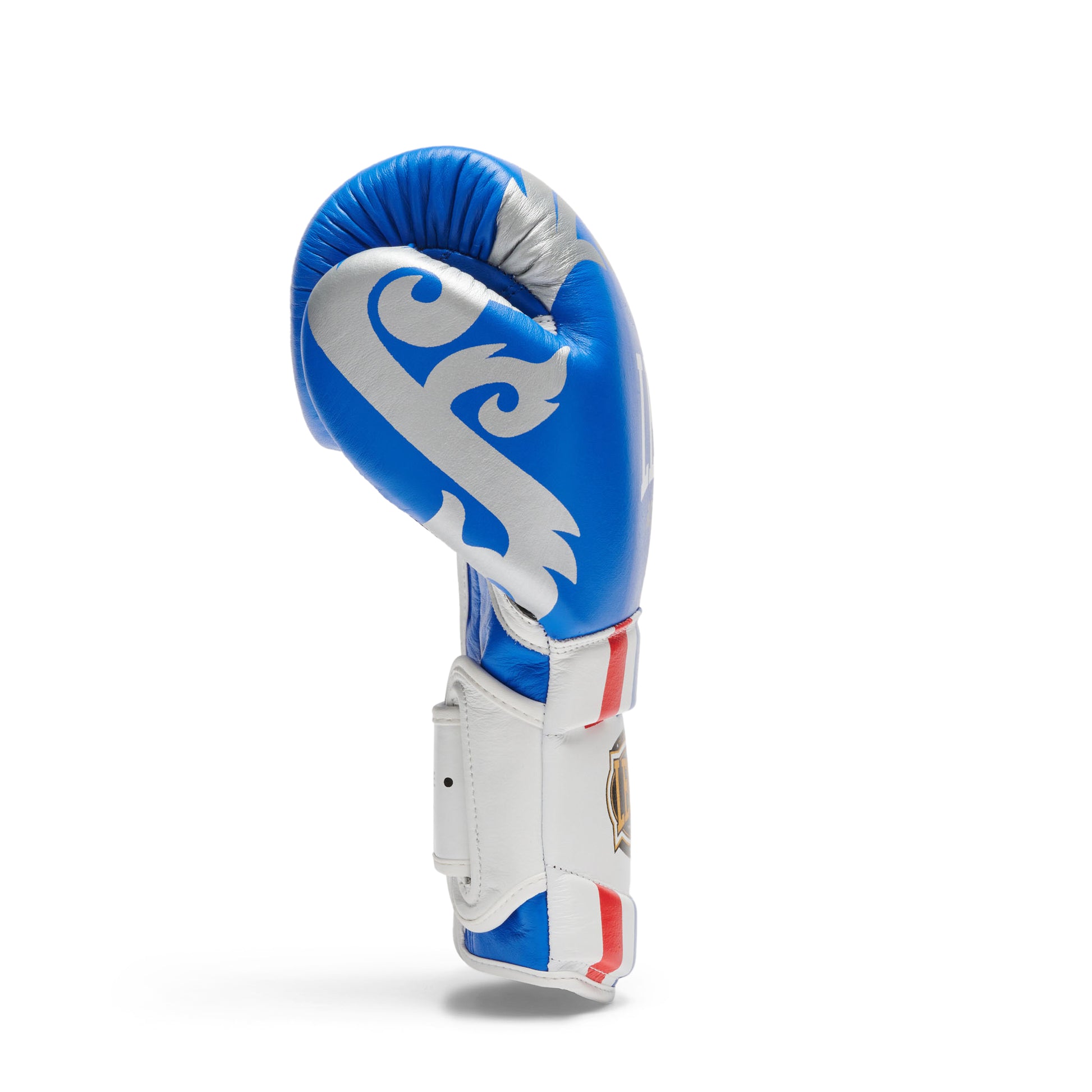 BOXING GLOVES THAI STYLE
GN114