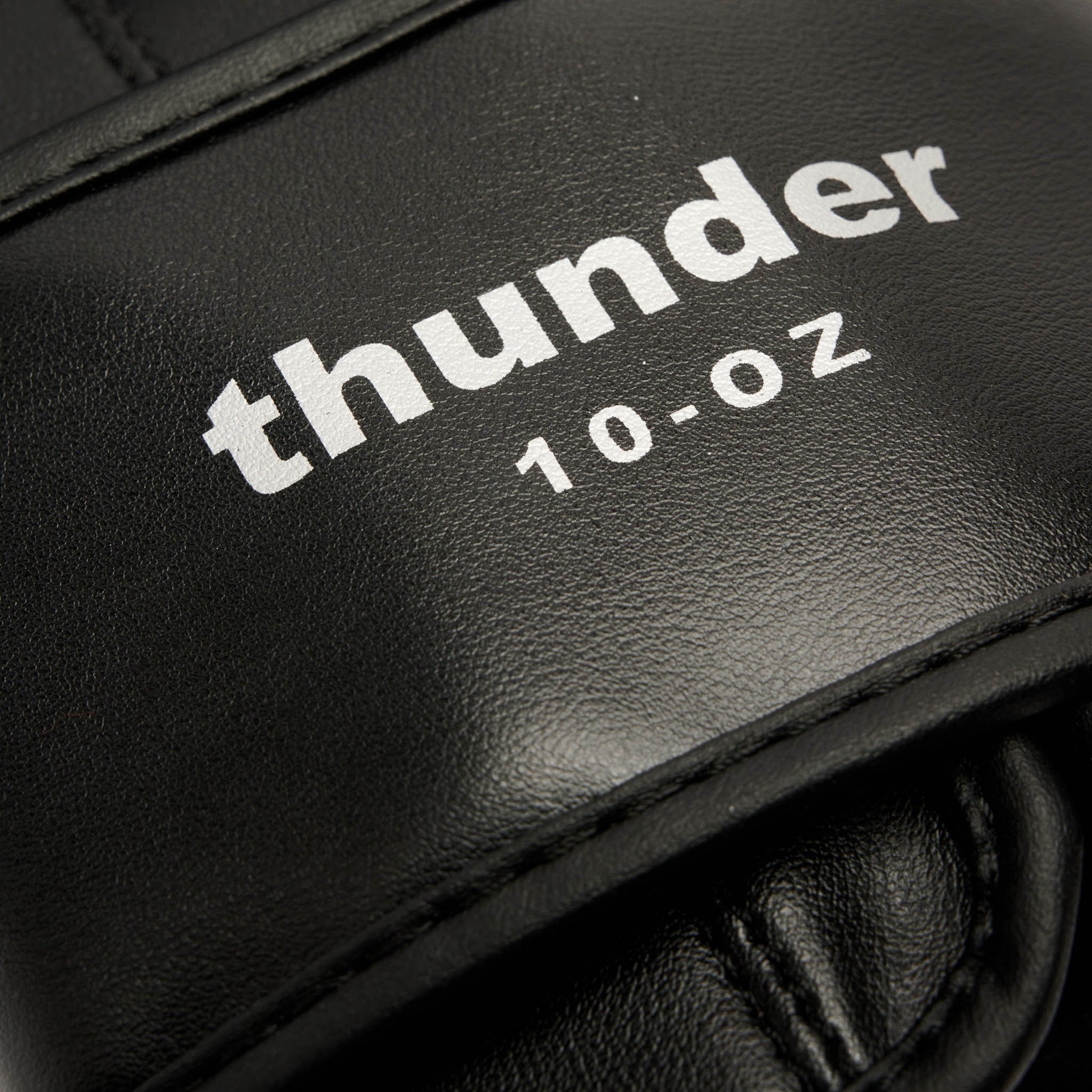THUNDER BOXING GLOVES
GN383