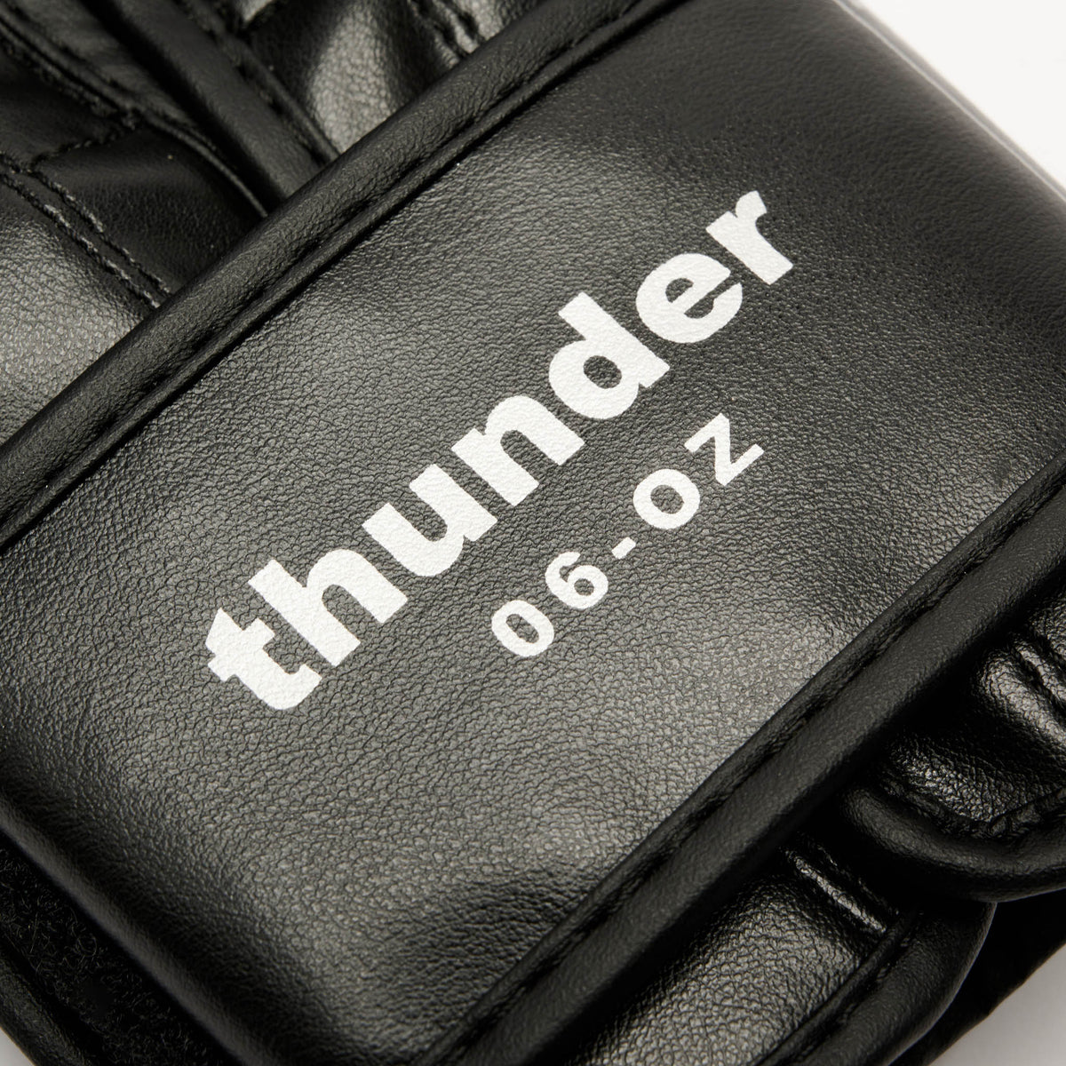 THUNDER BOXING GLOVES JUNIOR 
GN383J