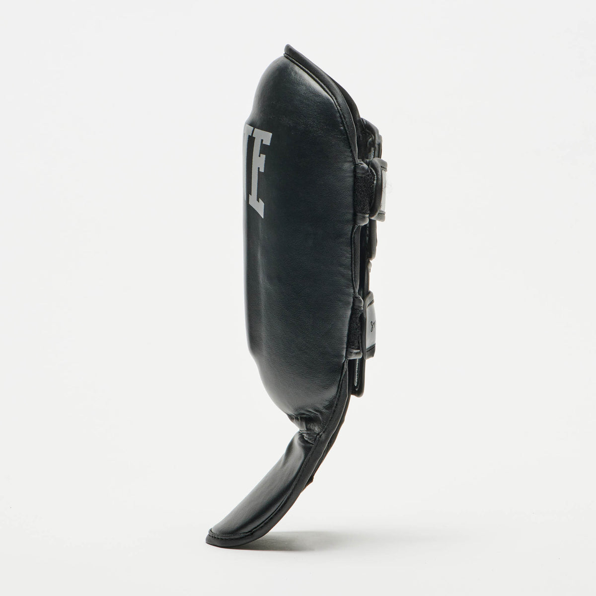 JR SMART SHINGUARDS PT135J